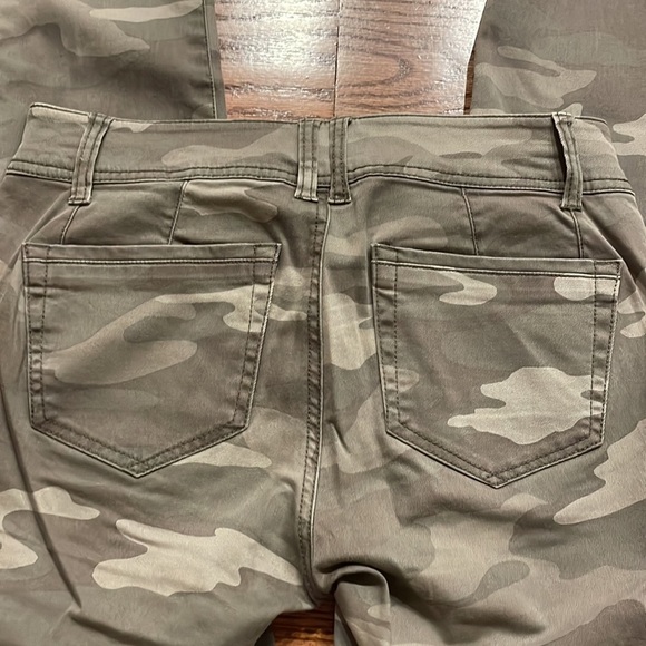 REWIND STRETCH CAMOUFLAGED low rise  SKINNY JEAN. Size 26w / 3 excellent cond - Picture 11 of 14